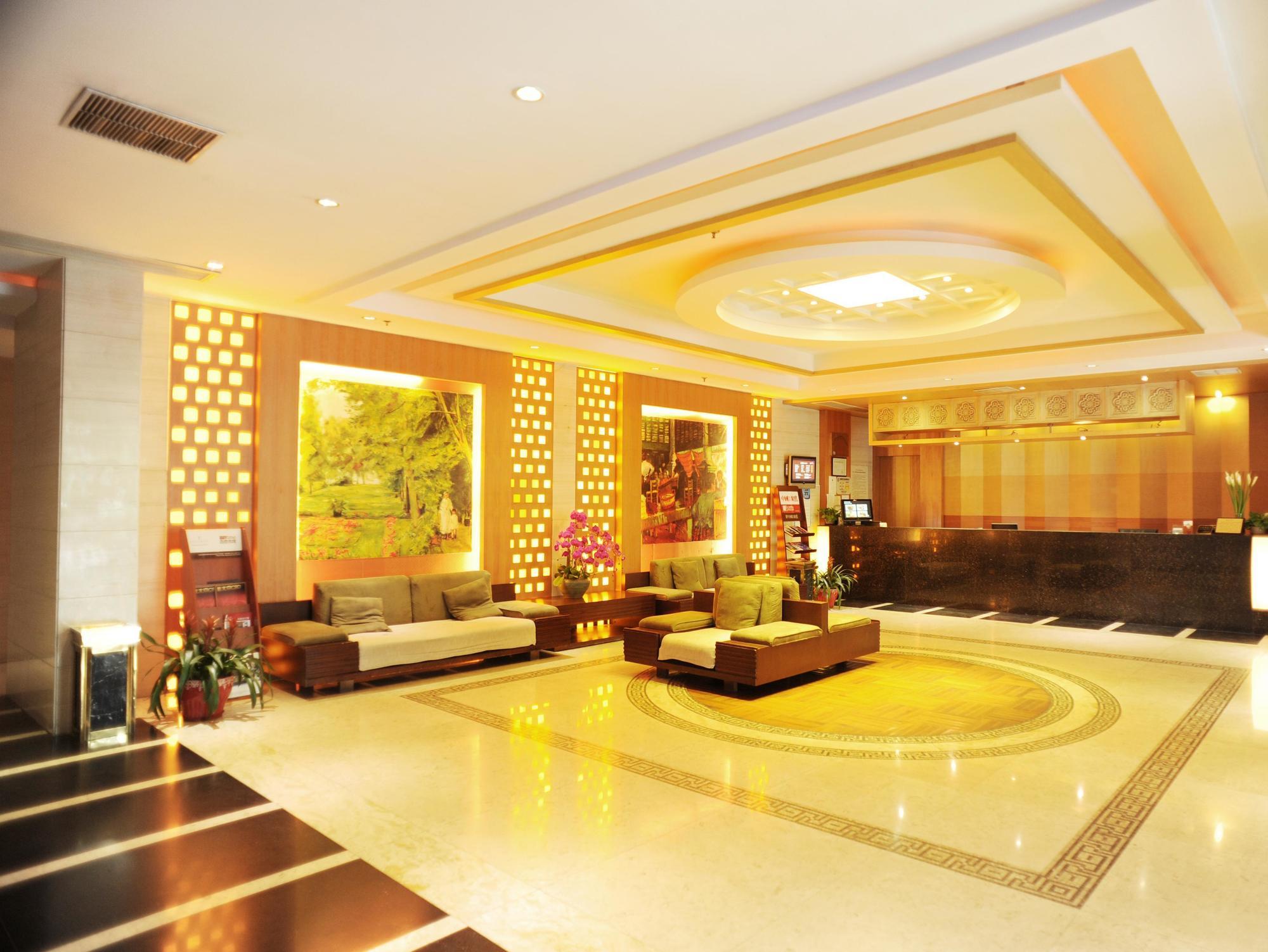 Imagine Garden Hotel 3*